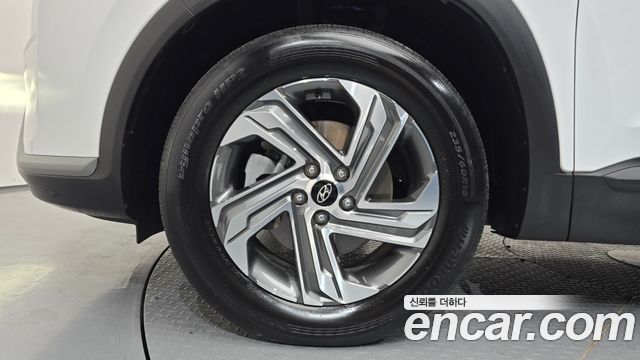 Hyundai Santafe 2023 — photo 5