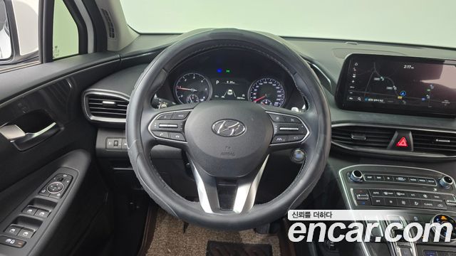 Hyundai Santafe 2023 — photo 18