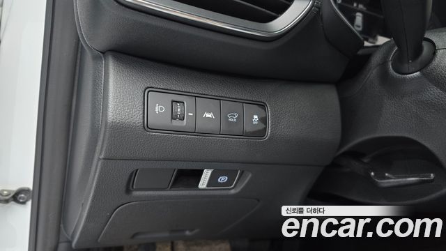 Hyundai Santafe 2023 — photo 22