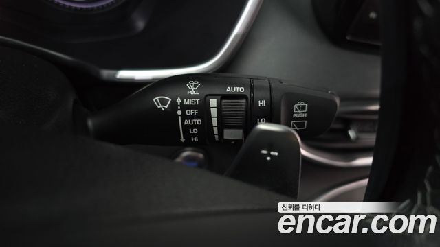 Hyundai Santafe 2023 — photo 24