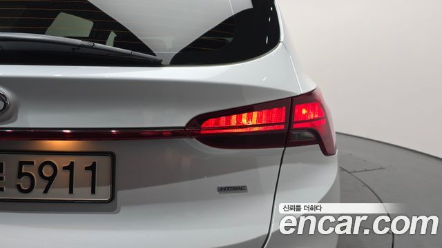 Hyundai Santafe 2023 — photo 9