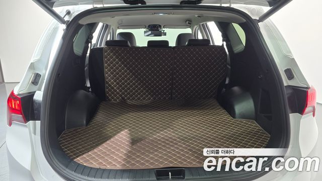 Hyundai Santafe 2023 — photo 29