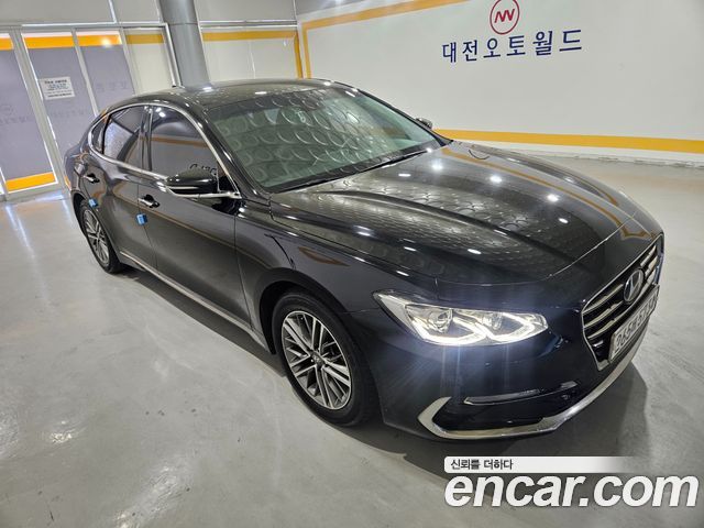 Hyundai Grandeur 2018 — photo 1