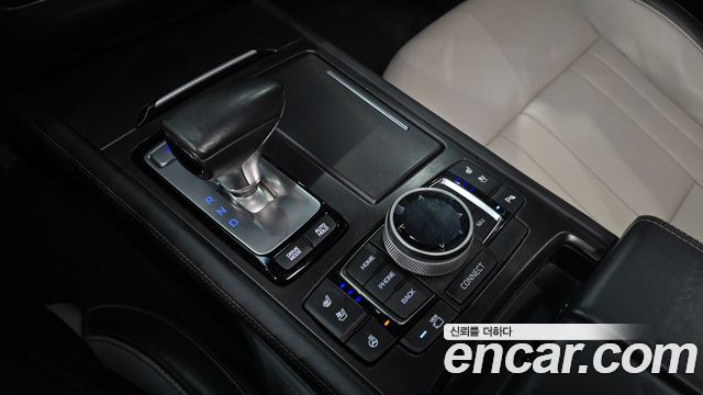 Genesis G80 2018 — photo 12