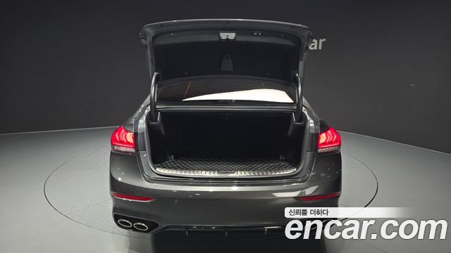 Genesis G80 2018 — photo 41