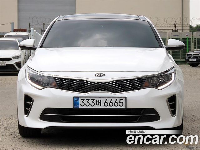 Kia K5 2016 — photo 1