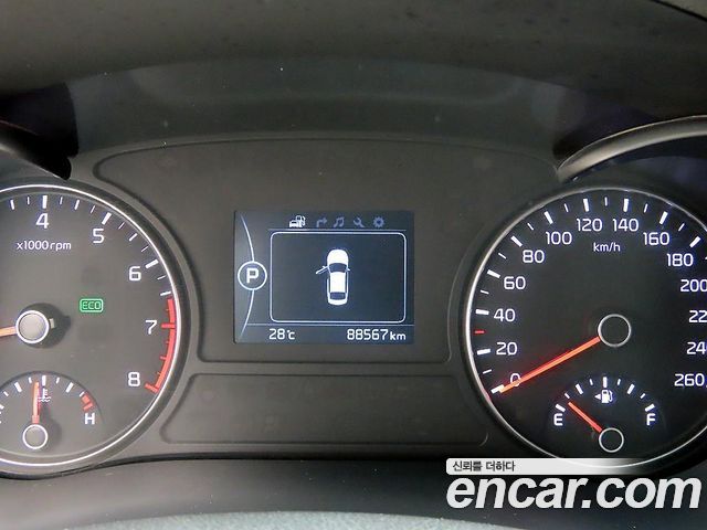 Kia K5 2016 — photo 9
