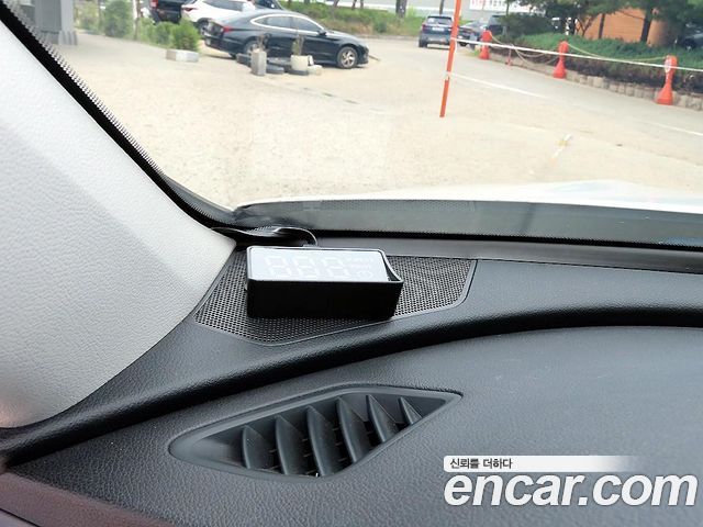 Kia K5 2016 — photo 13