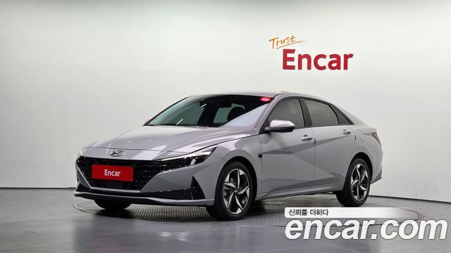 Hyundai AVANTE 2023 — photo 1