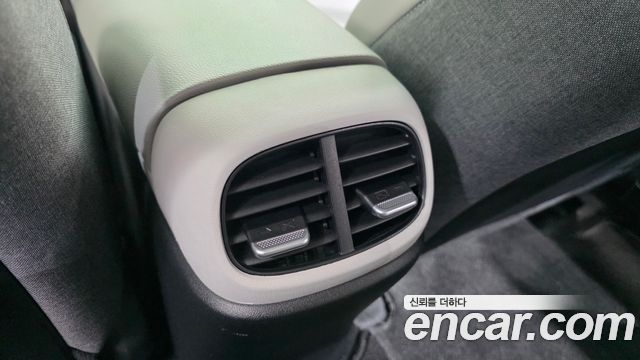 Hyundai AVANTE 2023 — photo 19