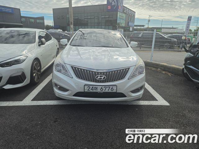 Hyundai Grandeur 2013 — photo 1