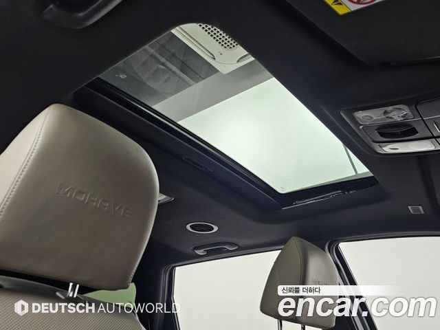 Kia Mohave 2022 — photo 10