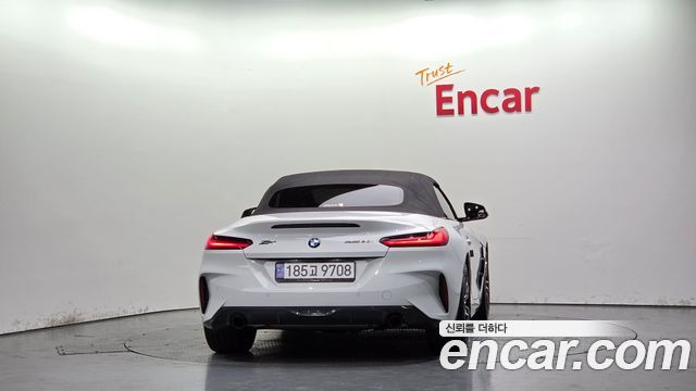 BMW Z4 2025 — photo 4