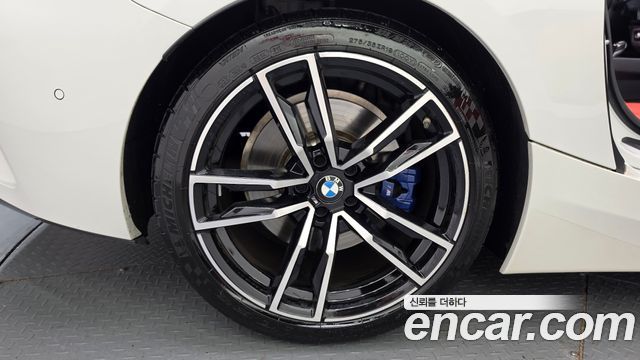 BMW Z4 2025 — photo 5