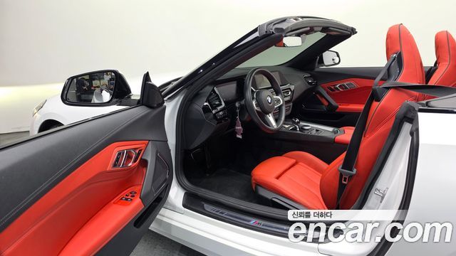 BMW Z4 2025 — photo 13