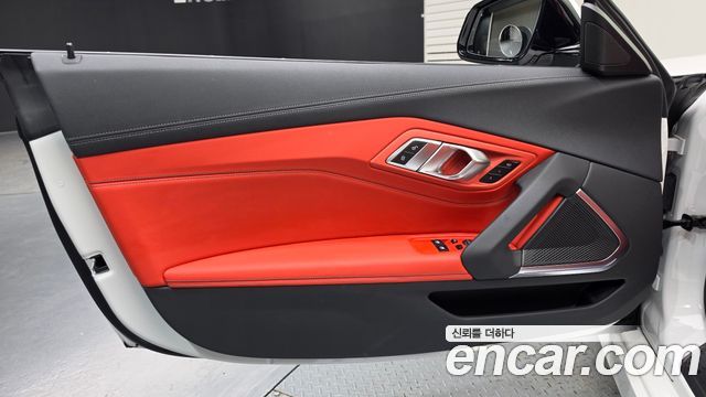 BMW Z4 2025 — photo 14