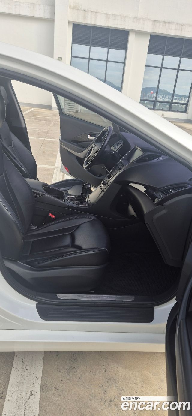 Hyundai Grandeur 2014 — photo 10