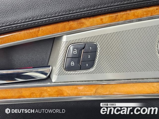 Lincoln MKX 2016 — photo 15