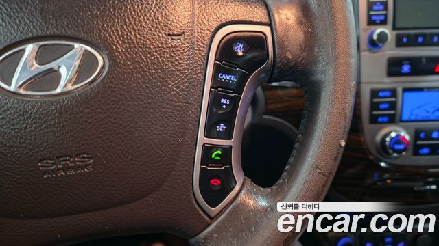Hyundai Santafe 2012 — photo 12