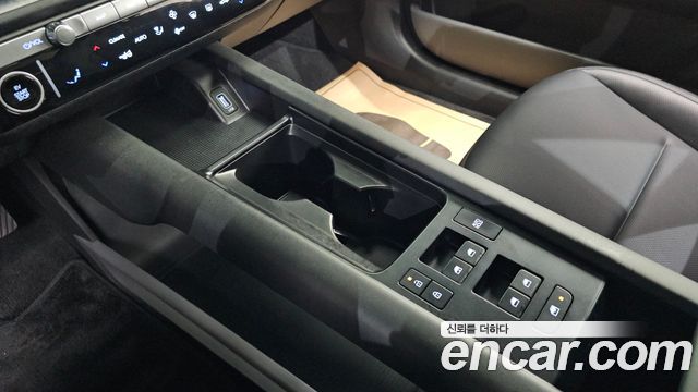 Hyundai Ioniq6 2025 — photo 27