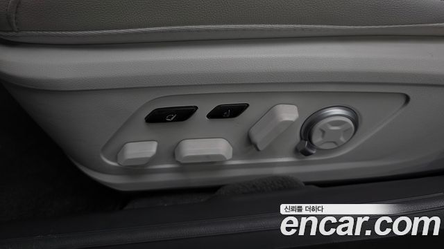 Hyundai Grandeur 2023 — photo 26