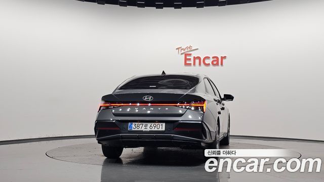 Hyundai AVANTE 2026 — photo 4
