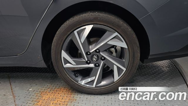 Hyundai AVANTE 2026 — photo 7