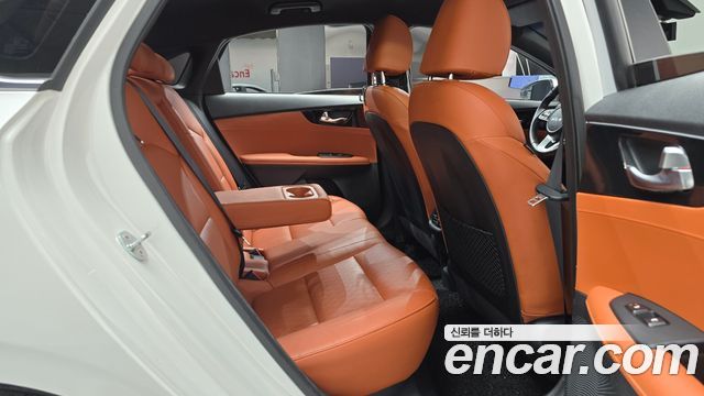 Kia K3 2024 — photo 17