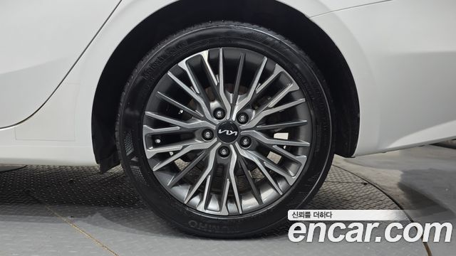 Kia K3 2024 — photo 7