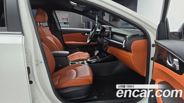 Kia K3 2024 — photo 16