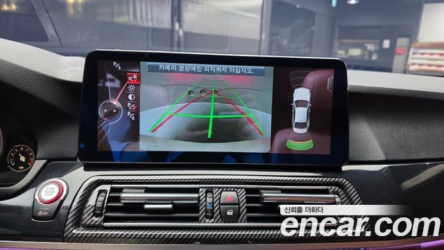 BMW 5-Series 2016 — photo 28