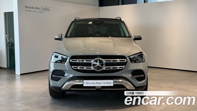 Mercedes-Benz GLE-Class 2026 — photo 6