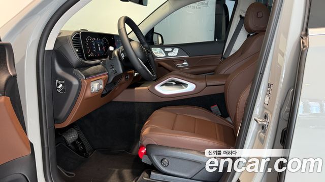 Mercedes-Benz GLE-Class 2026 — photo 16
