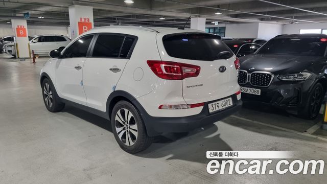 Kia Sportage 2012 — photo 4