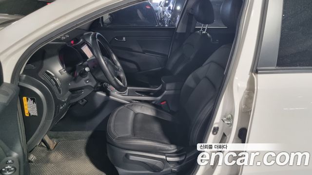 Kia Sportage 2012 — photo 8