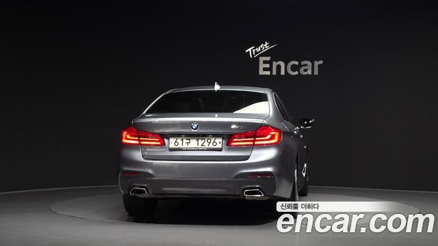 BMW 5-Series 2018 — photo 4