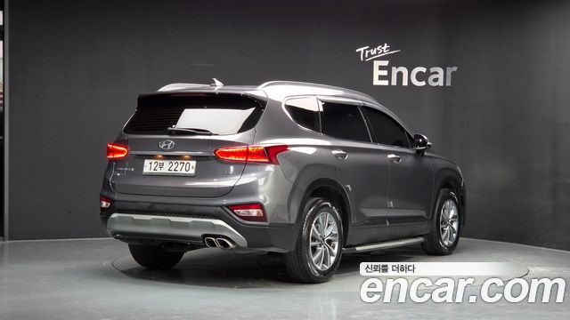 Hyundai Santafe 2019 — photo 2