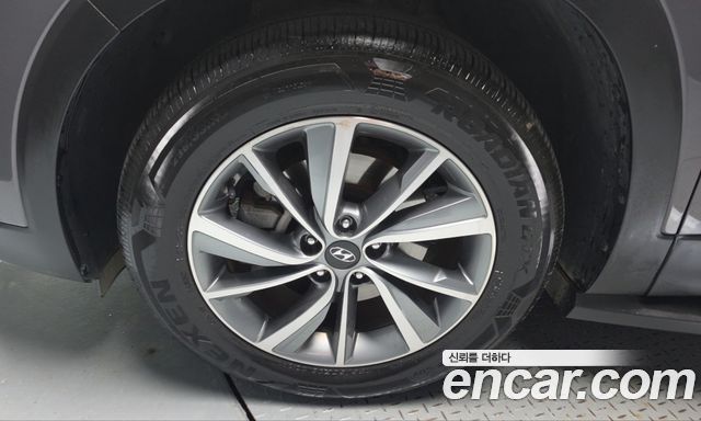 Hyundai Santafe 2019 — photo 5