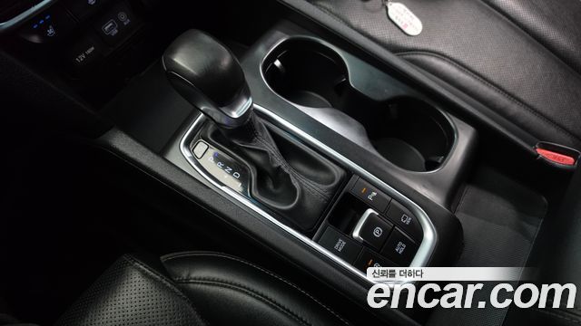 Hyundai Santafe 2019 — photo 12