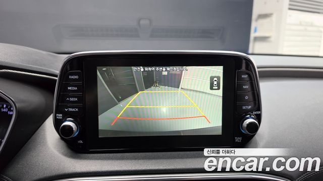 Hyundai Santafe 2019 — photo 20