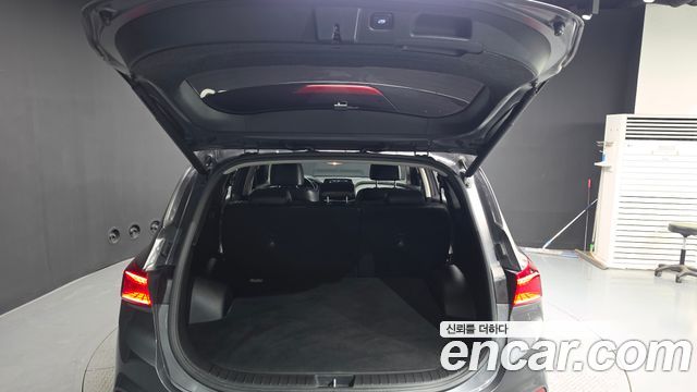 Hyundai Santafe 2019 — photo 26