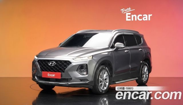 Hyundai Santafe 2019 — photo 1