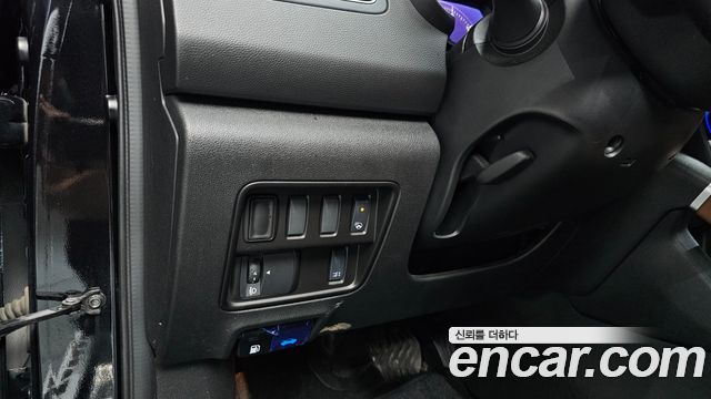 Renault Korea QM6 2021 — photo 22