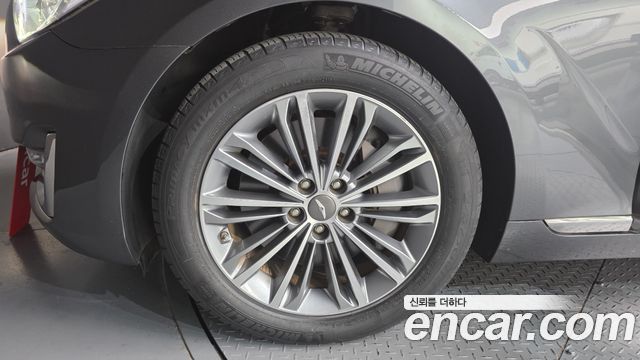 Genesis EQ900 2018 — photo 5