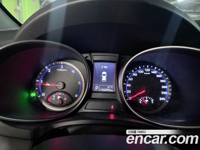 Hyundai Santafe 2013 — photo 15