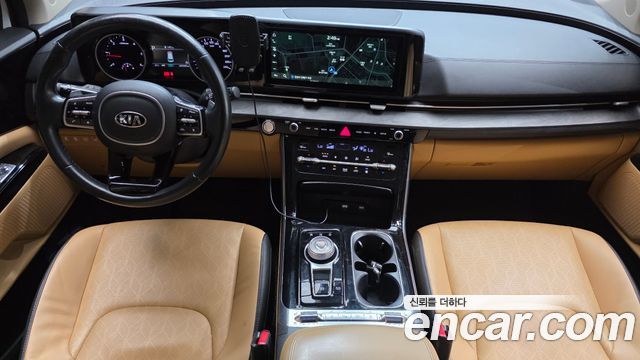 Kia Canival 2021 — photo 7