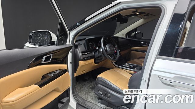 Kia Canival 2021 — photo 10