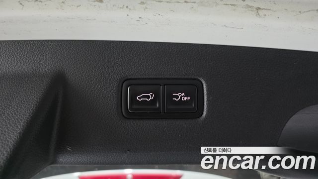 Kia Canival 2021 — photo 20