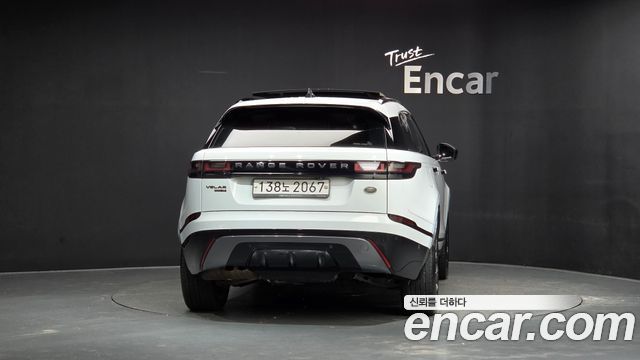 Land Rover Range Rover Velar 2019 — photo 4
