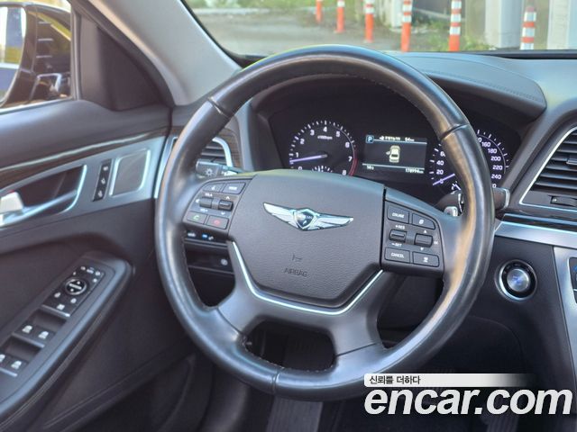 Genesis G80 2020 — photo 12